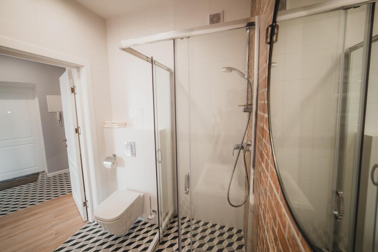 Kostjukowski Apartments Mudroho 12 V Lviv Buitenkant foto