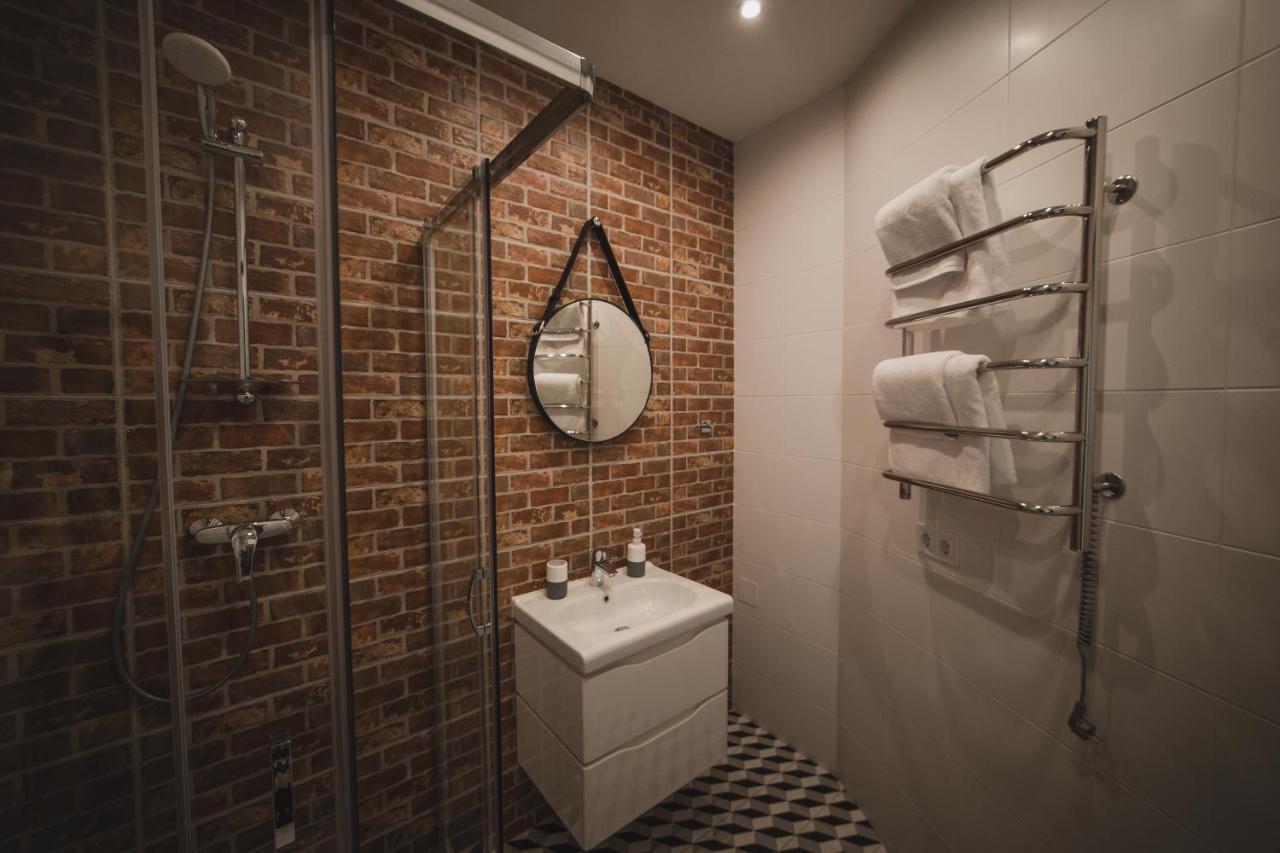Kostjukowski Apartments Mudroho 12 V Lviv Buitenkant foto