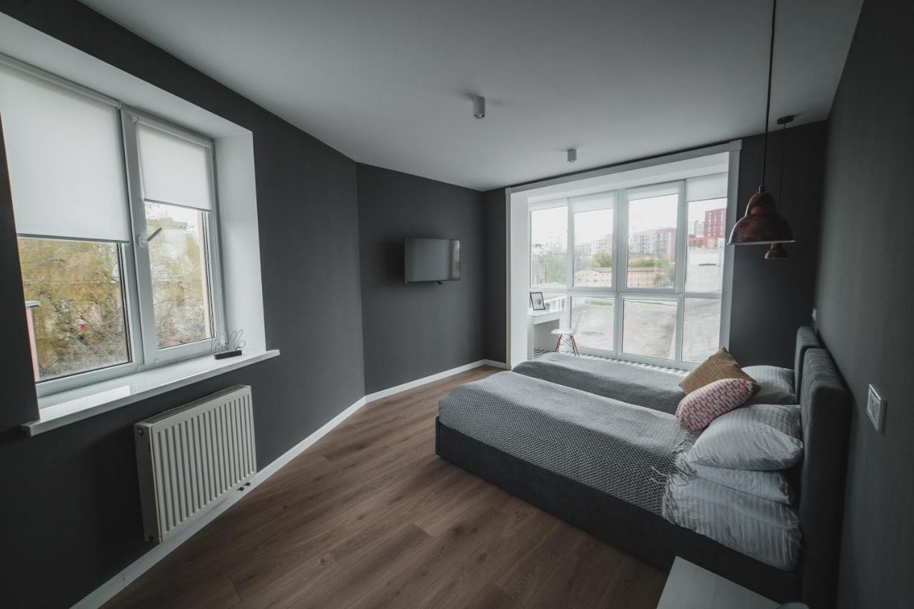 Kostjukowski Apartments Mudroho 12 V Lviv Buitenkant foto